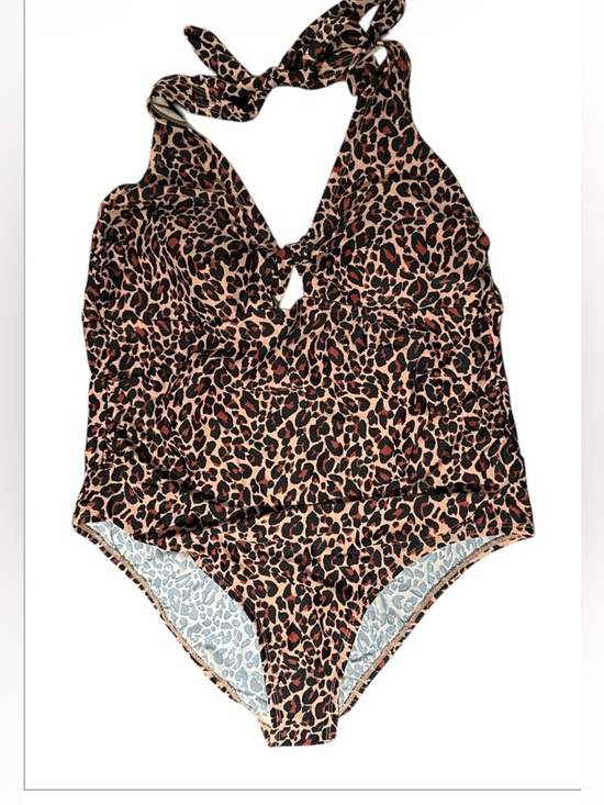 Kona Sol Other - Kona Sol Animal Print Twist Front Halter One Piece Swimsuit w/ front Peep Hole